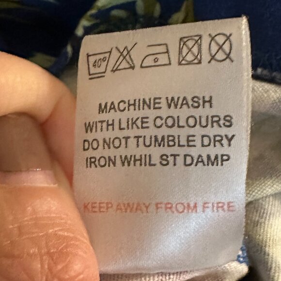 Lindy Bop tropical dress, size Medium/ 8, good condition - Picture 6 of 7